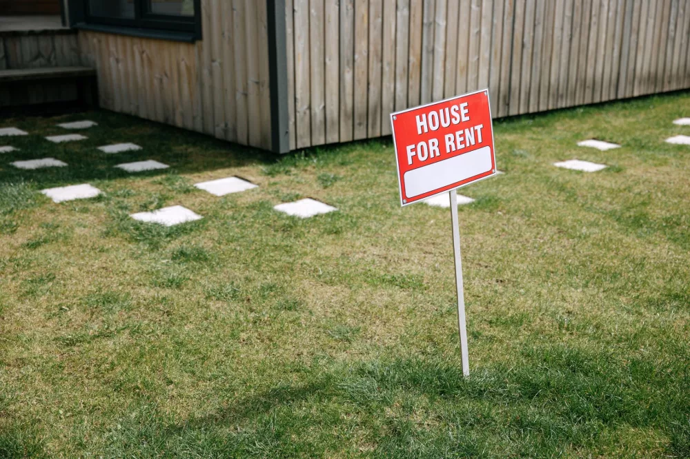Your Rights, Your Voice: Navigating Landlord-Tenant Issues with a Tenant Attorney